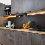 Rea *