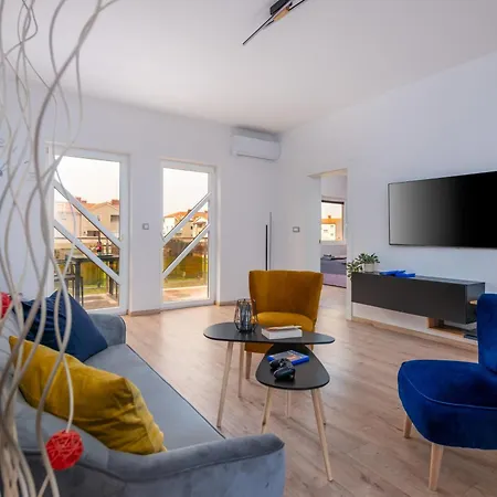 Apartment Rea *
